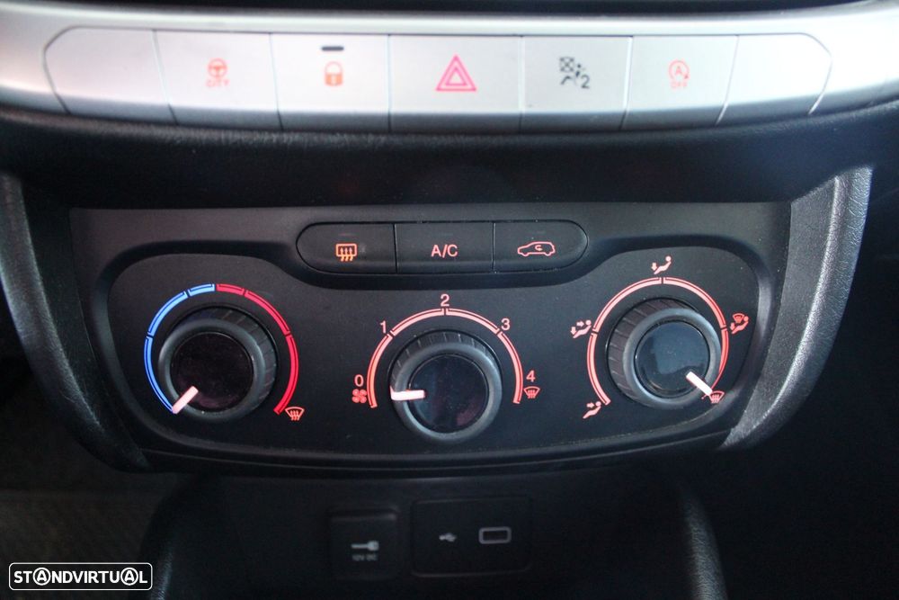 Fiat Tipo Station Wagon 1.3 M-Jet Street - 20