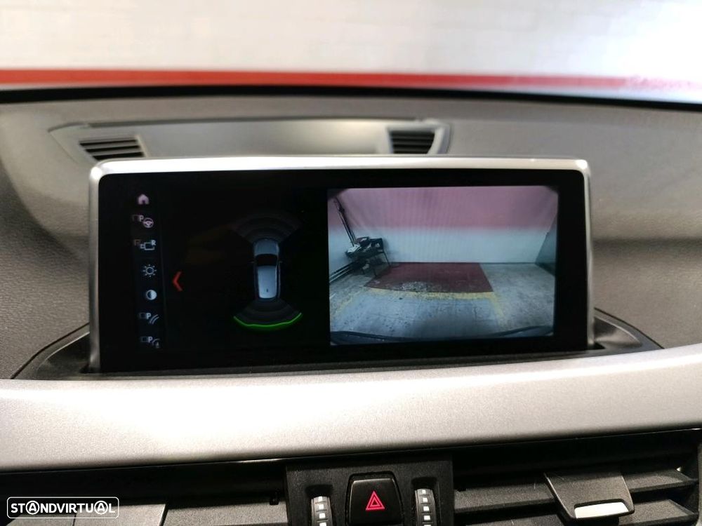 BMW X1 16 d sDrive Corporate Edition Auto - 9