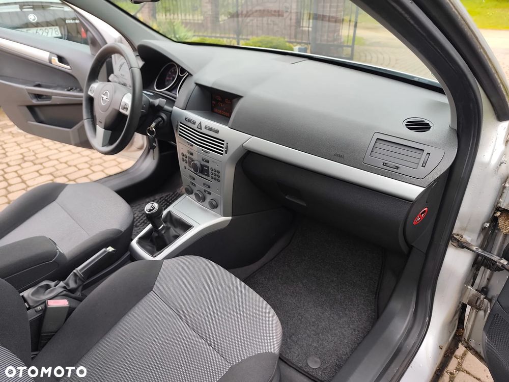 Opel Astra 1.6 Edition - 20