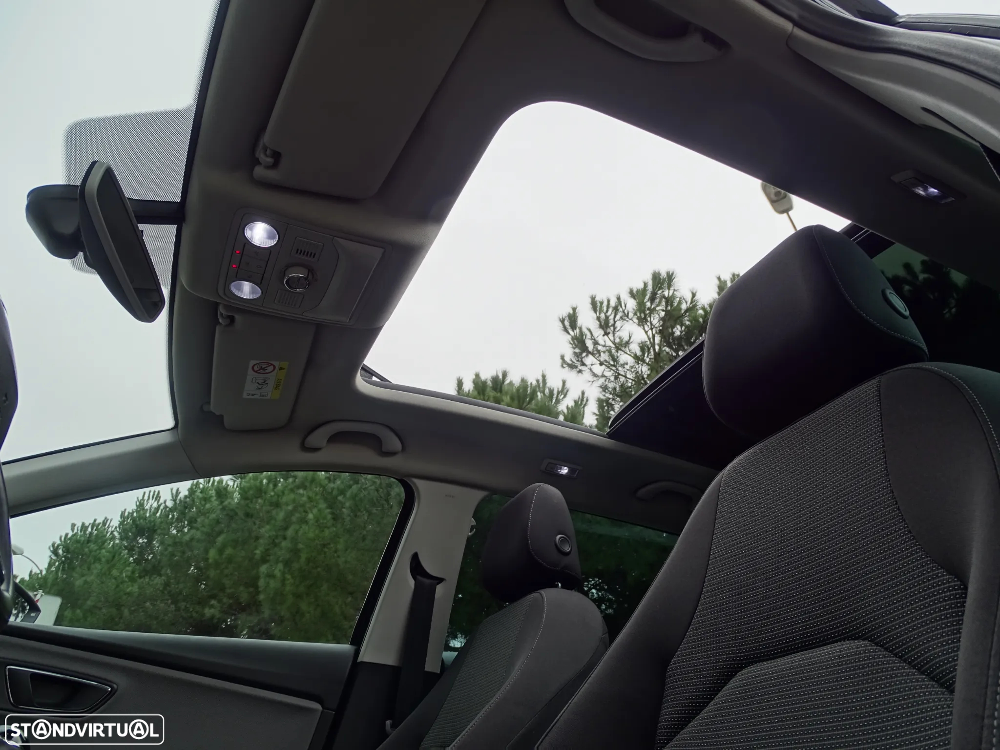 SEAT Leon ST 1.6 TDI Style S/S - 30