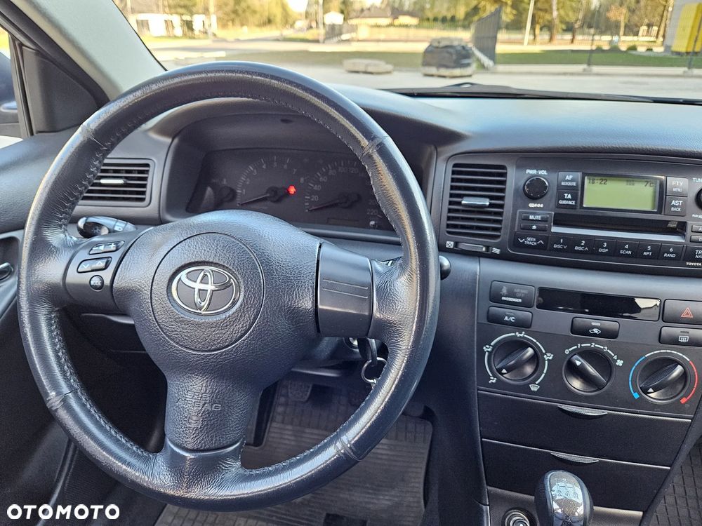 Toyota Corolla 1.4 VVT-i Terra Polaris - 19