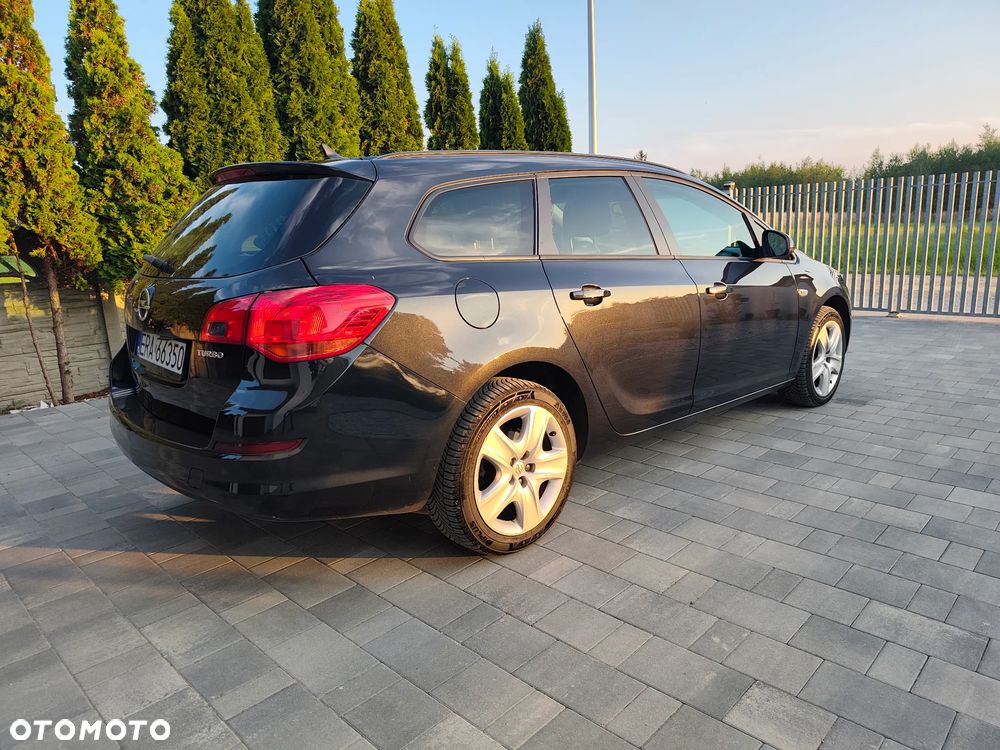 Opel Astra - 24