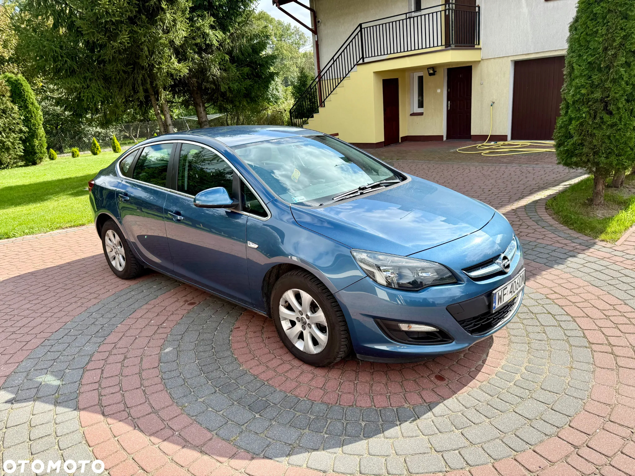 Opel Astra IV 1.4 T Active EU6 - 8