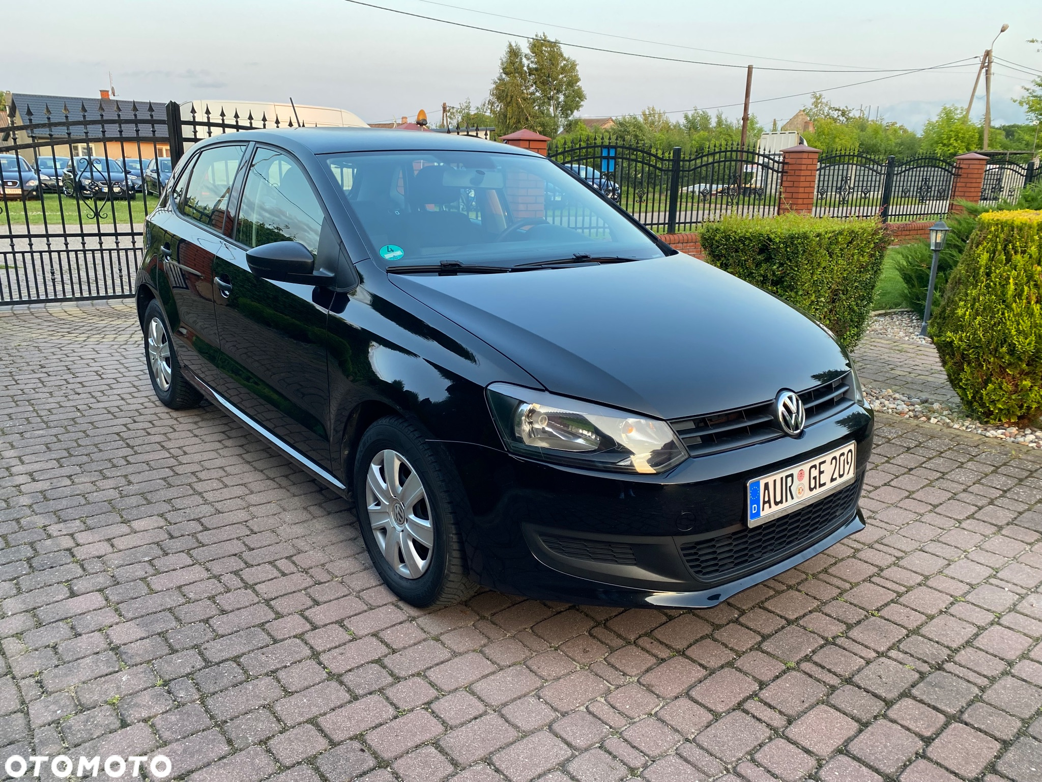 Volkswagen Polo - 8