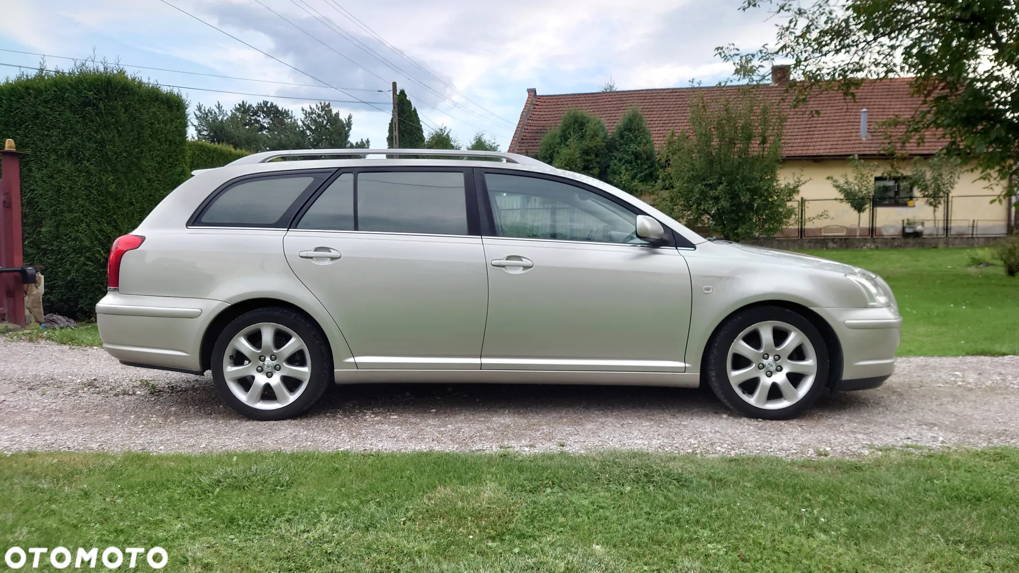 Toyota Avensis 1.8 VVT-i Combi Executive - 8