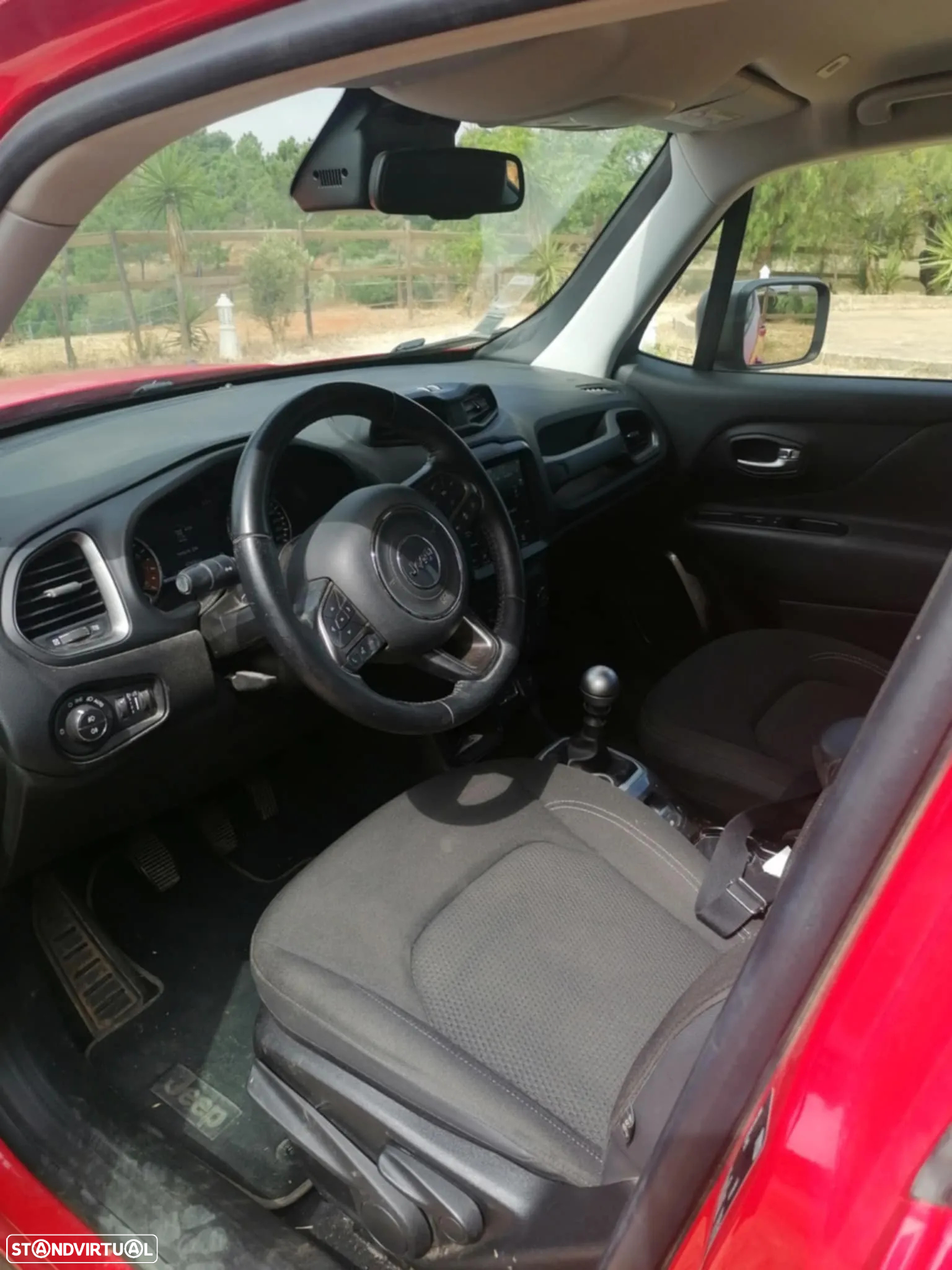 Jeep Renegade 1.0 T Limited - 4