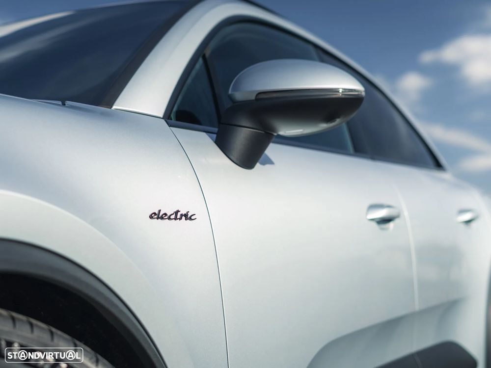 Porsche Macan Electric 4 - 41