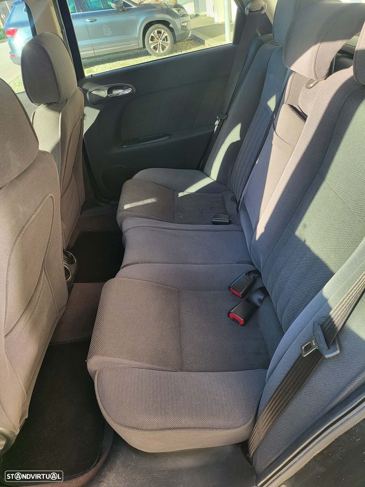 Alfa Romeo 156 Sportwagon 1.6 TS Progression - 9