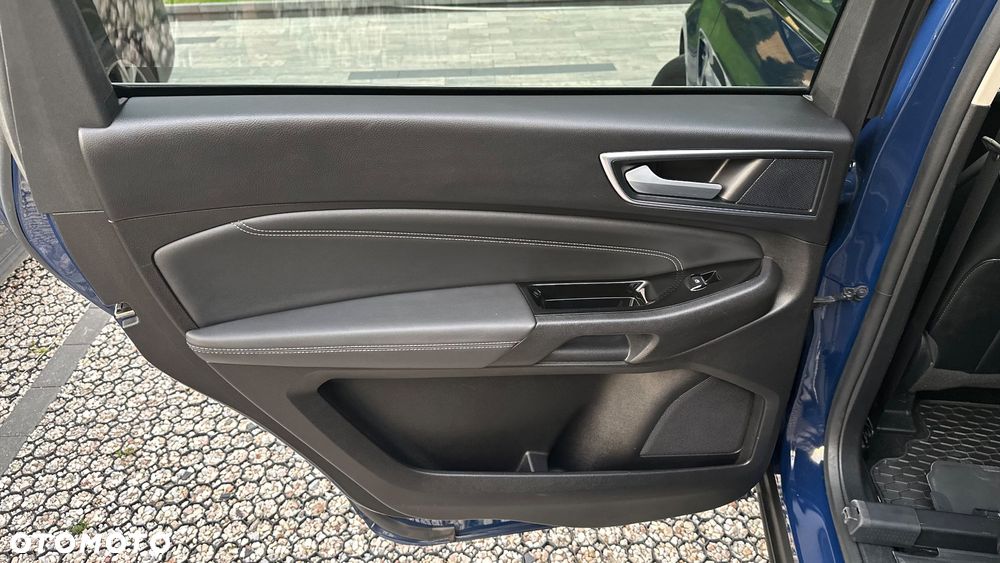 Ford S-Max 2.0 EcoBlue Titanium - 26