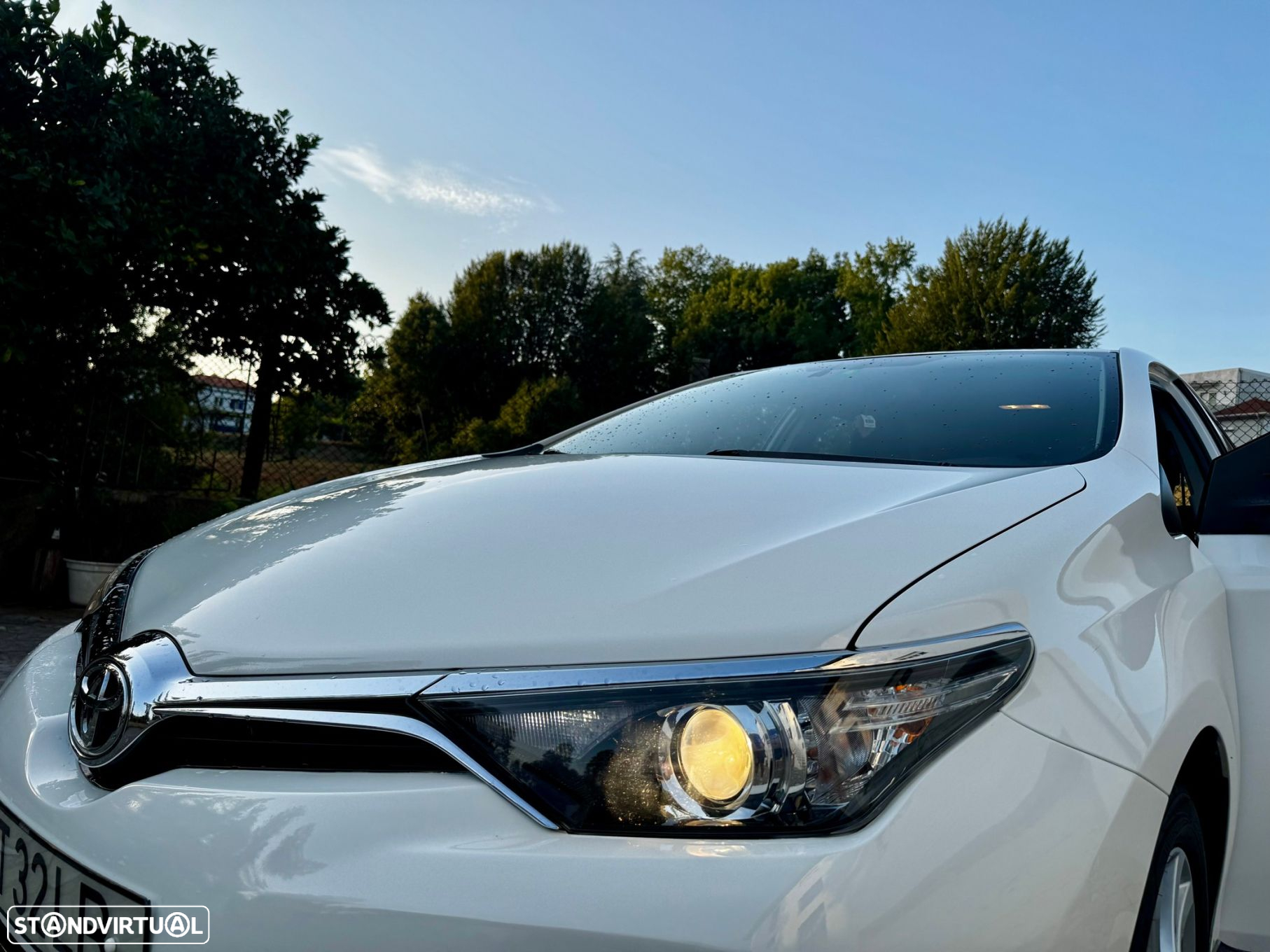 Toyota Auris 1.2T Exclusive - 7