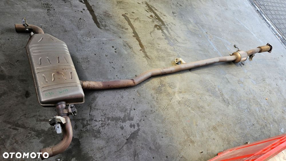 mercedes a w177 2.0 a35 amg tłumik wydech rura niski przebieg - 1