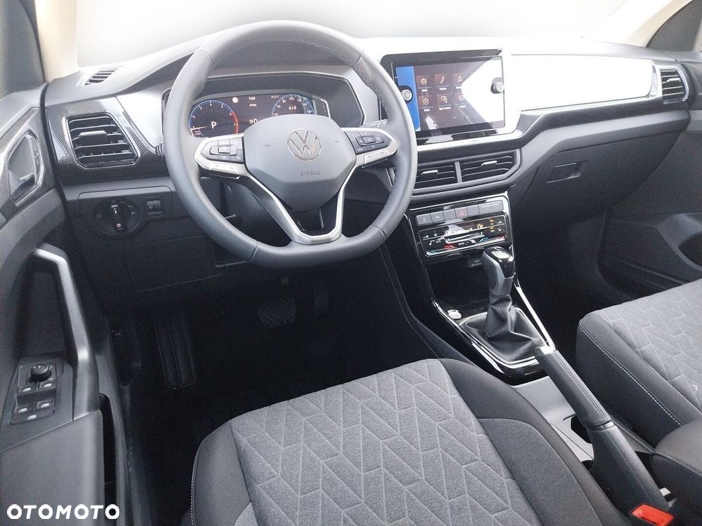 Volkswagen T-Cross - 21