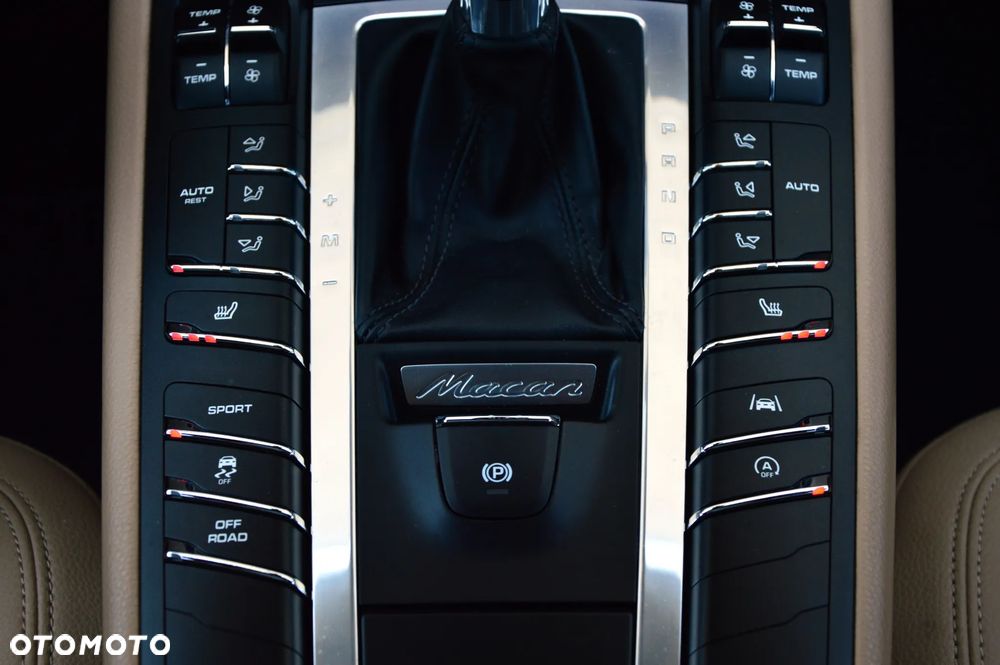 Porsche Macan - 20