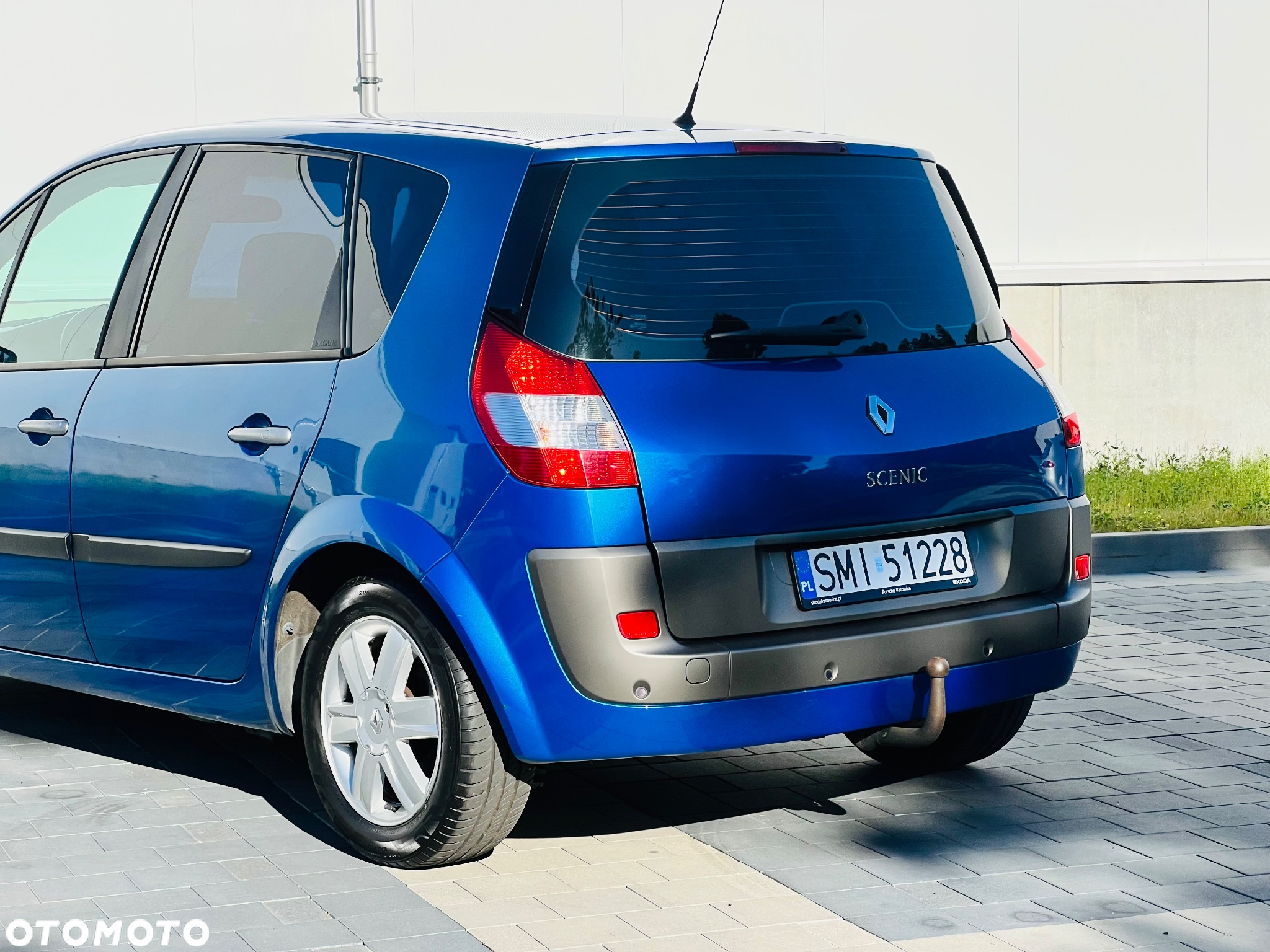 Renault Scenic 1.6 16V 110 Dynamique - 12