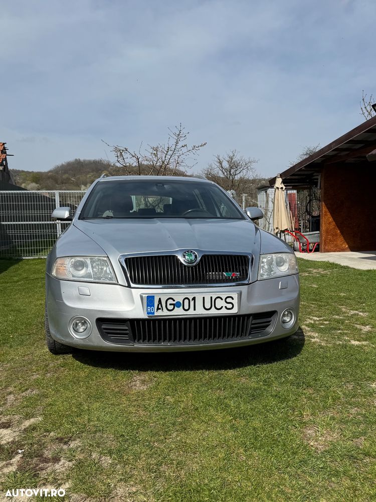 Skoda Octavia 2.0 TDI DPF RS - 1