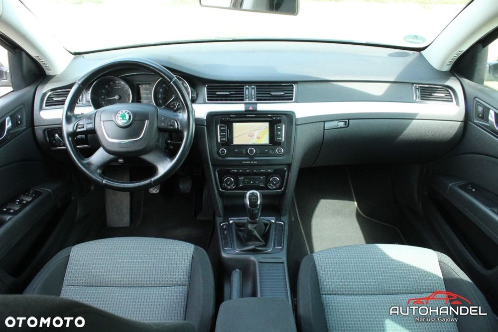 Skoda Superb - 8