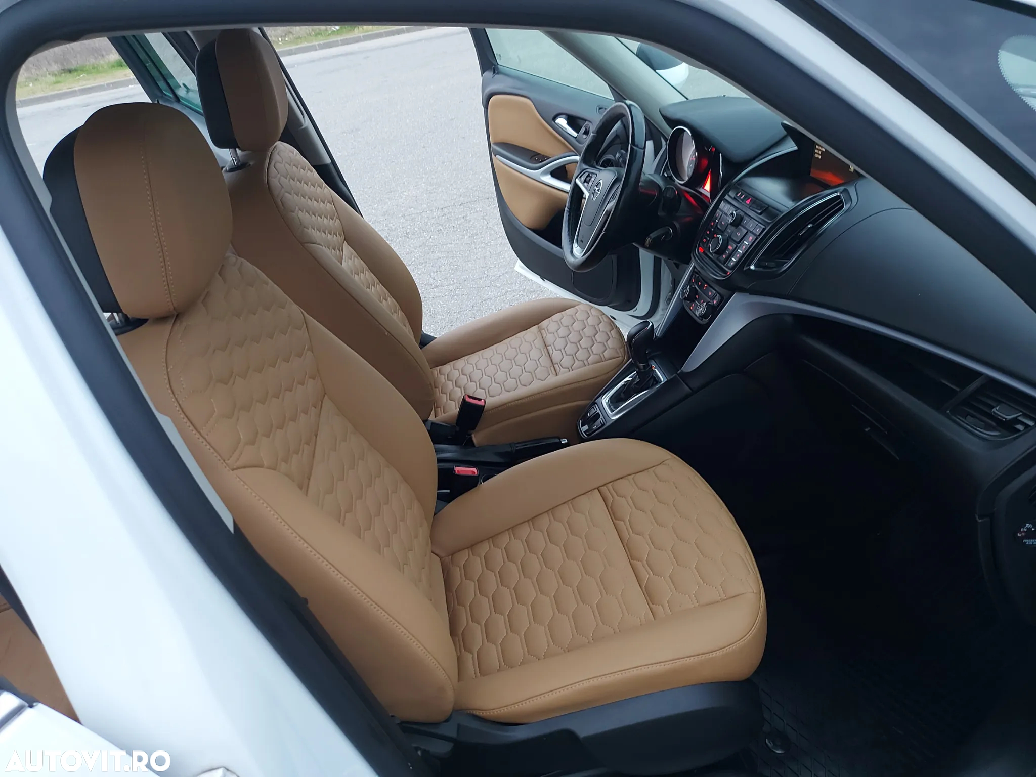 Opel Zafira - 18