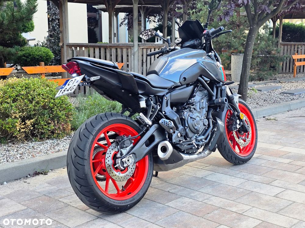 Yamaha MT - 9