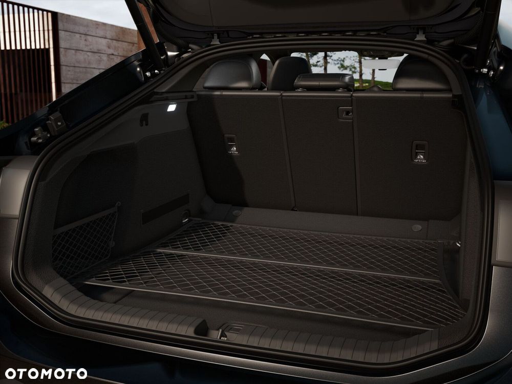 Audi A6 Sportback e-tron - 11