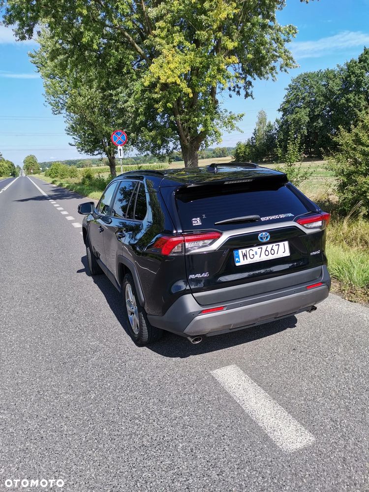 Toyota RAV4 - 4