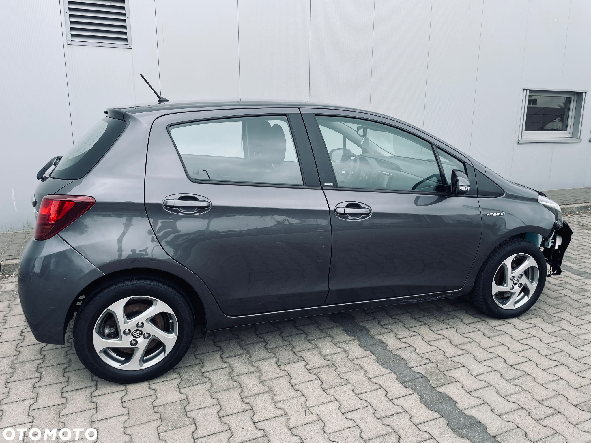 Toyota Yaris - 11