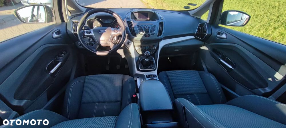 Ford Grand C-MAX 1.6 TDCi Titanium - 29