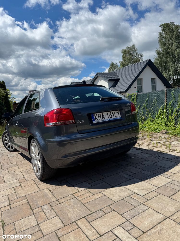 Audi A3 3-drzwiowe 2.0 TDI DPF Ambiente - 4