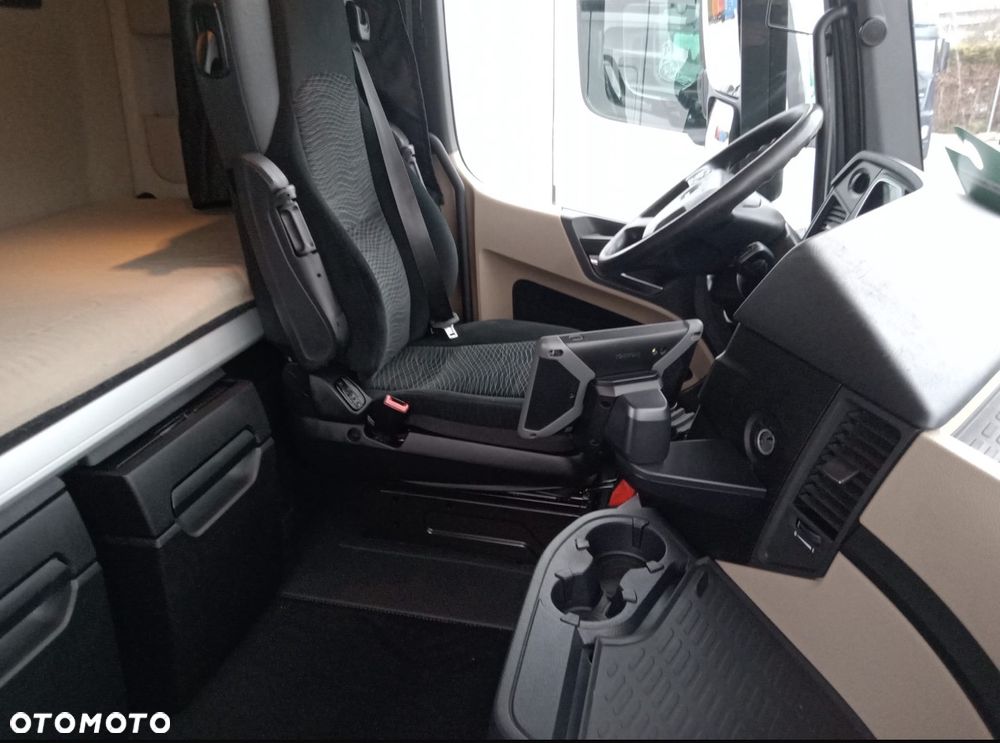 Mercedes-Benz Actros 1848 MP5 BIG Space ADR - 6