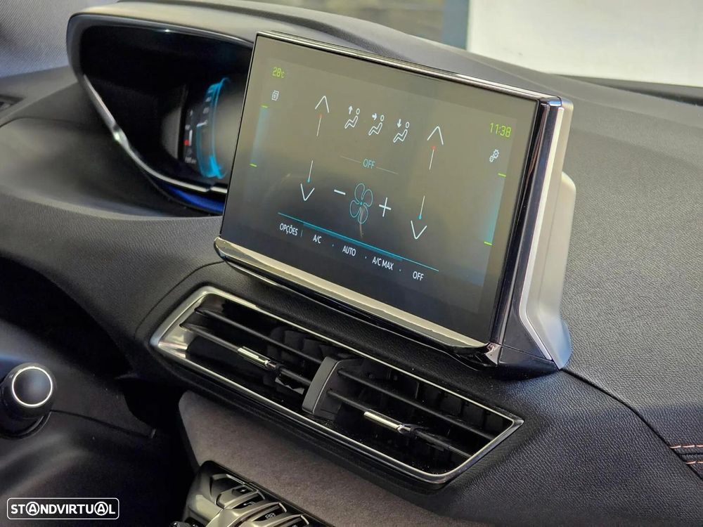 Peugeot 3008 1.6 Hybrid GT Pack e-EAT8 - 26