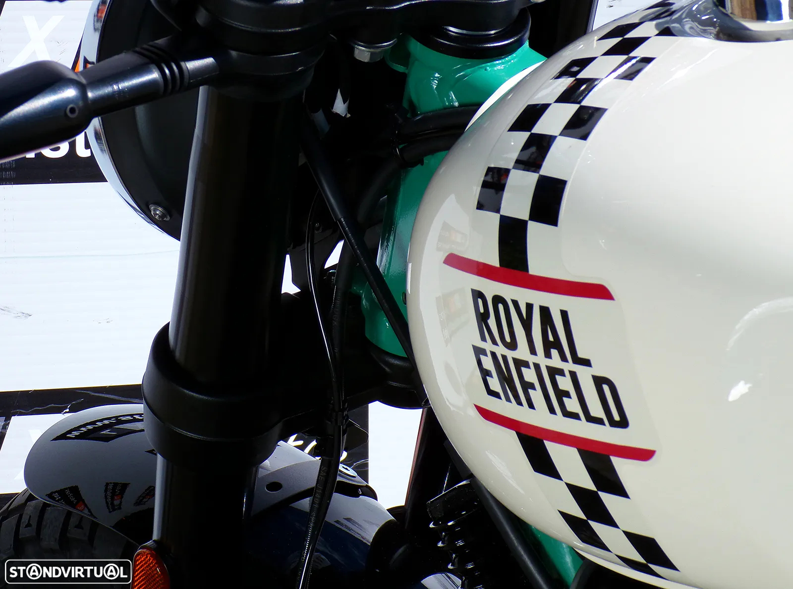 Royal Enfield Bear 650 - 11