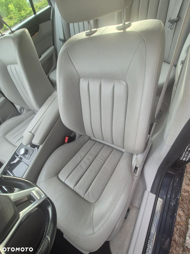 Mercedes-Benz CLS 350 CDI 4-Matic BlueEff - 16