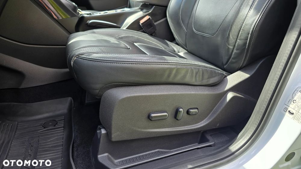 Ford Kuga 2.0 TDCi 4x4 Individual - 37