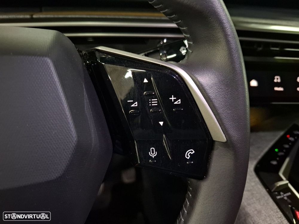 Peugeot 3008 1.2 Hybrid Allure e-DCS6 - 17