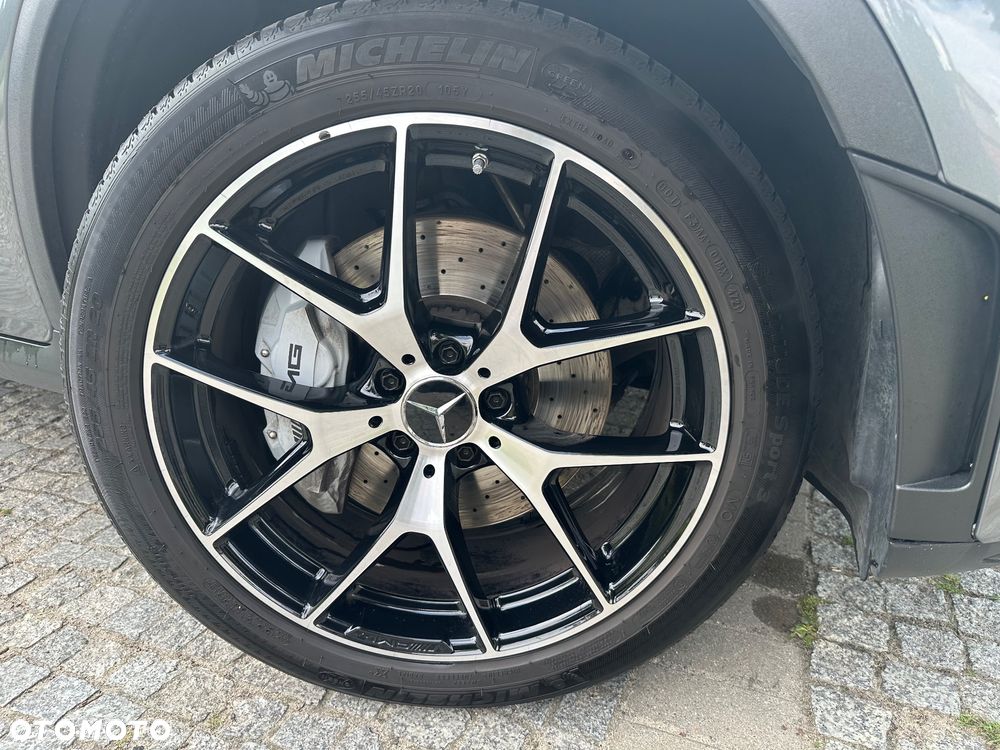 Mercedes-Benz GLC - 9