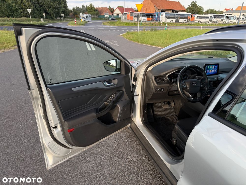 Ford Focus 1.5 TDCi Trend PowerShift - 10