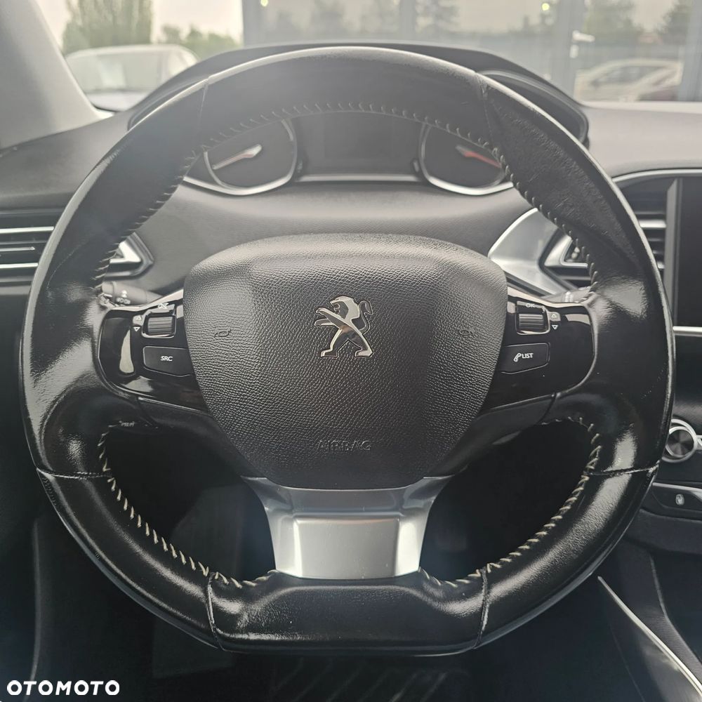 Peugeot 308 - 15