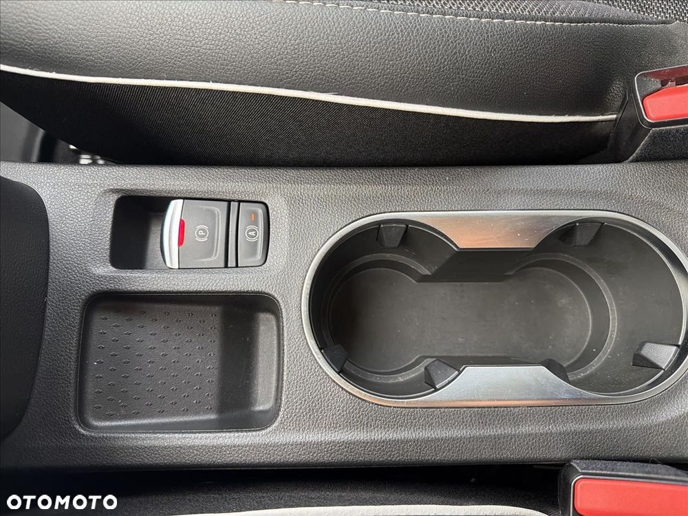Renault Captur - 27