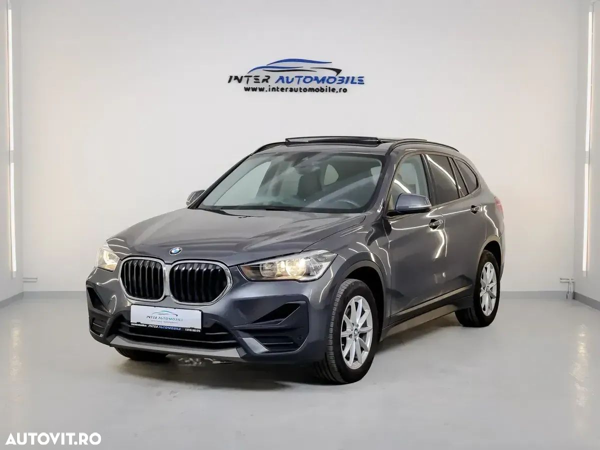 BMW X1 sDrive18d Sport Line - 1