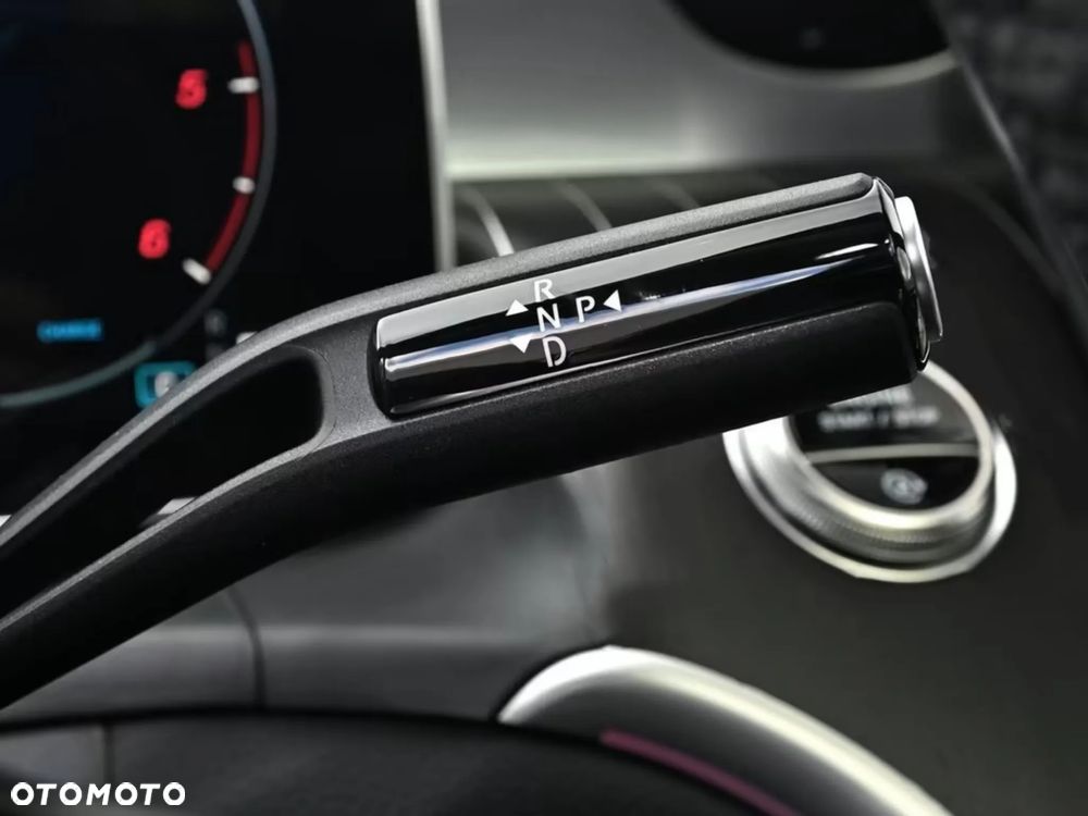 Mercedes-Benz GLC 200 d mHEV 4-Matic AMG Line - 22