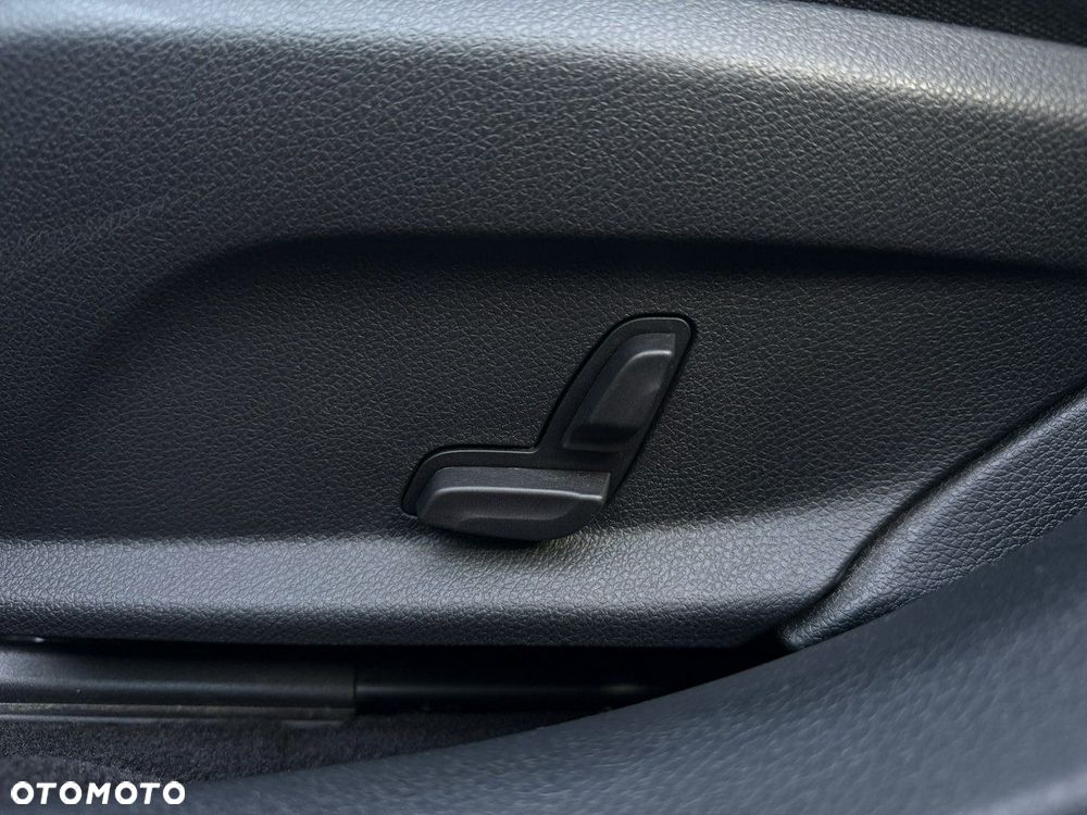 Mercedes-Benz Klasa C - 34