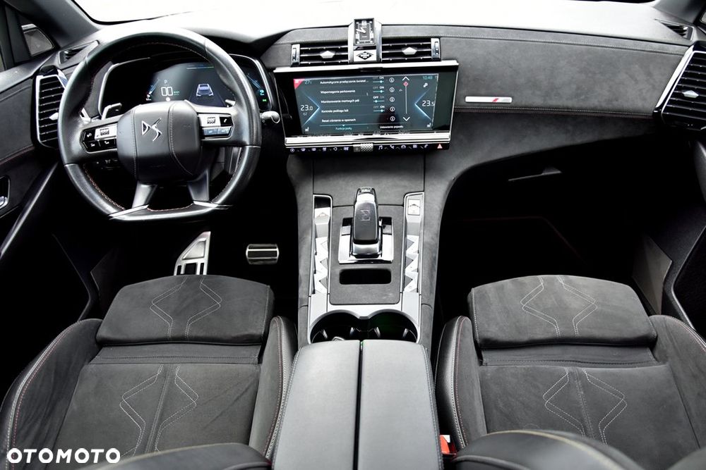 DS Automobiles DS 7 Crossback 1.6 E-Tense Performance Line + - 28