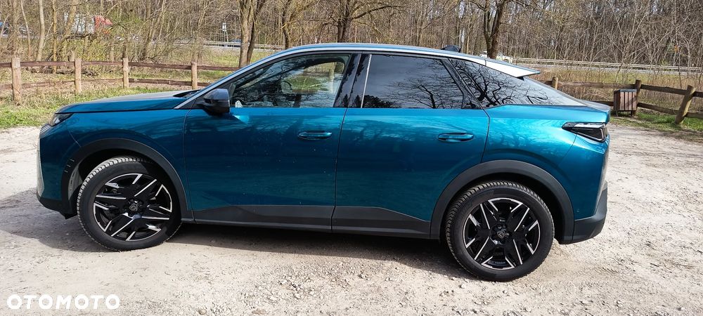 Peugeot 3008 1.2 PureTech mHEV Allure Pack S&S e-DCS6 - 4