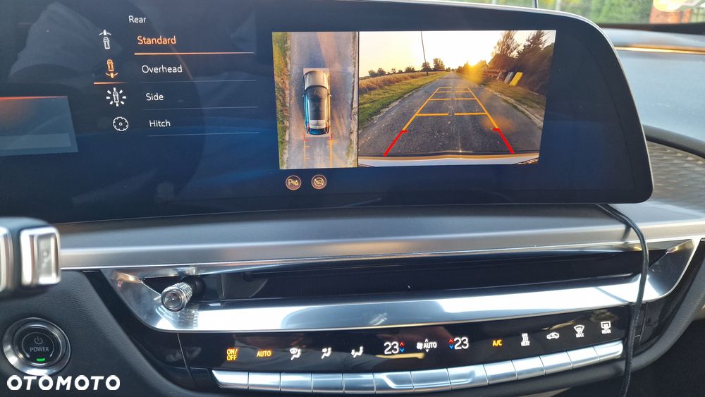 Cadillac LYRIQ Sport - 23