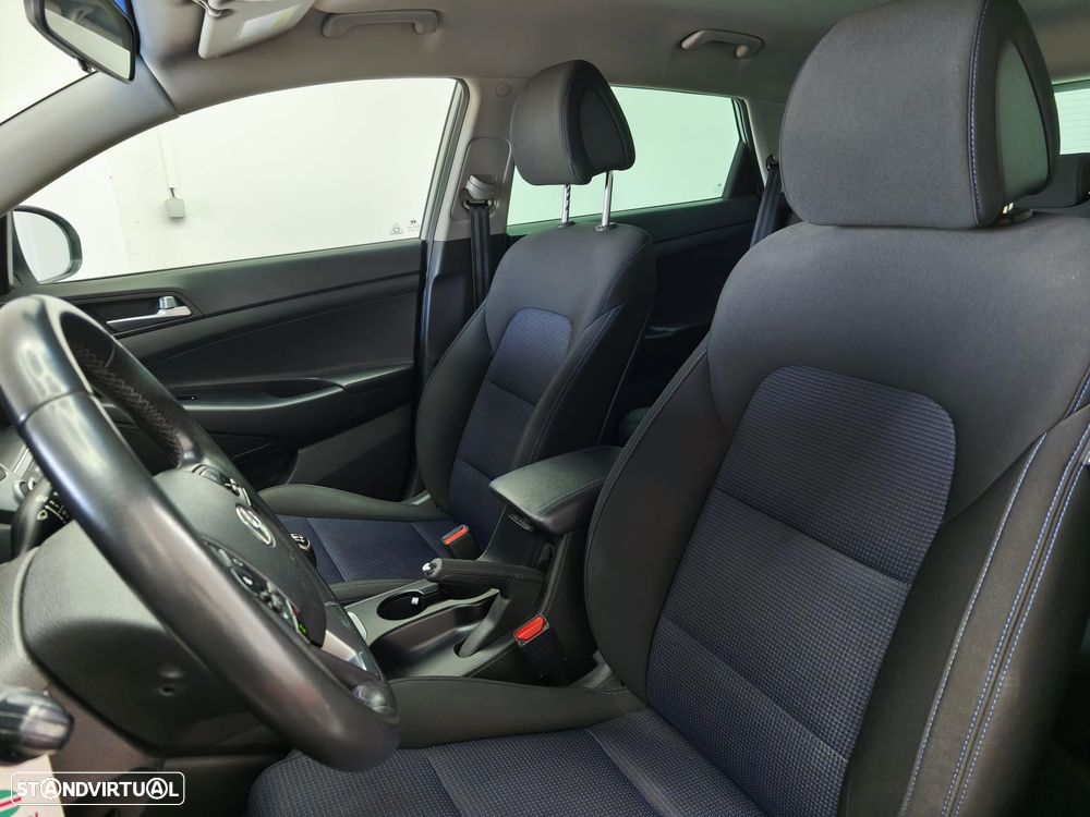 Hyundai Tucson - 8
