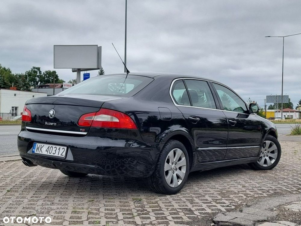 Skoda Superb 2.0 TDI Active - 15