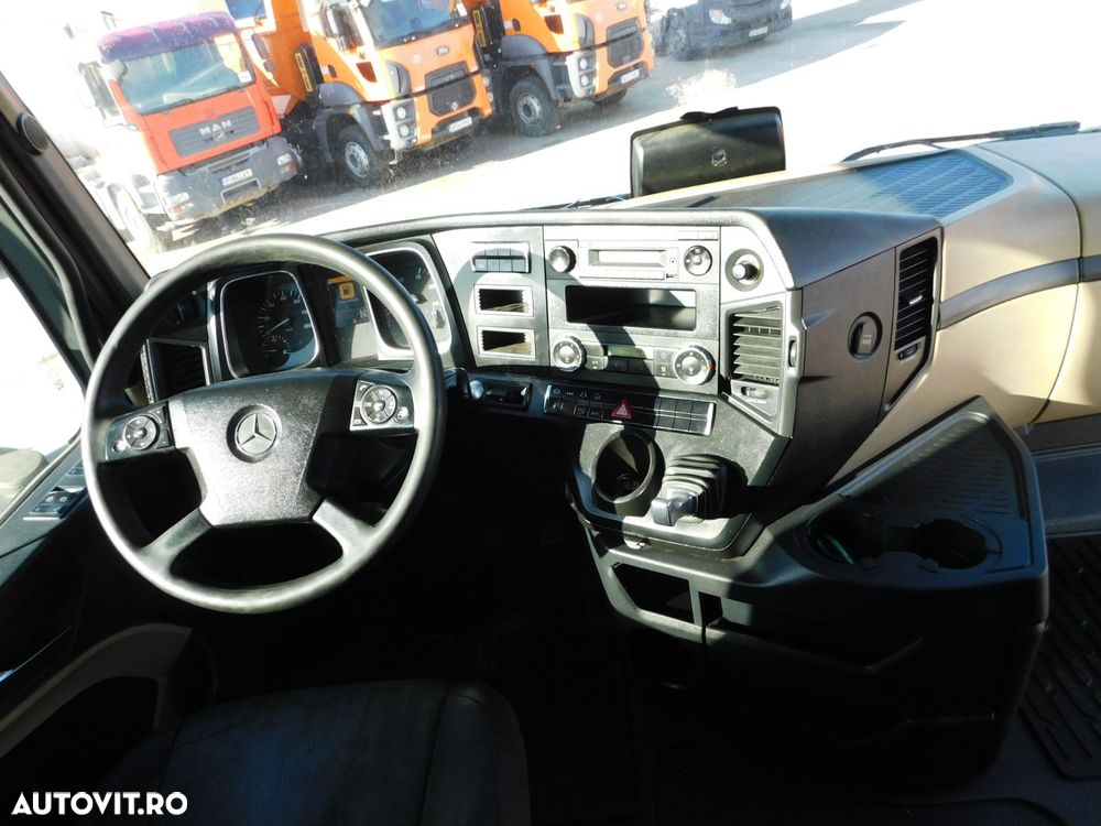 Mercedes-Benz Actros - 6