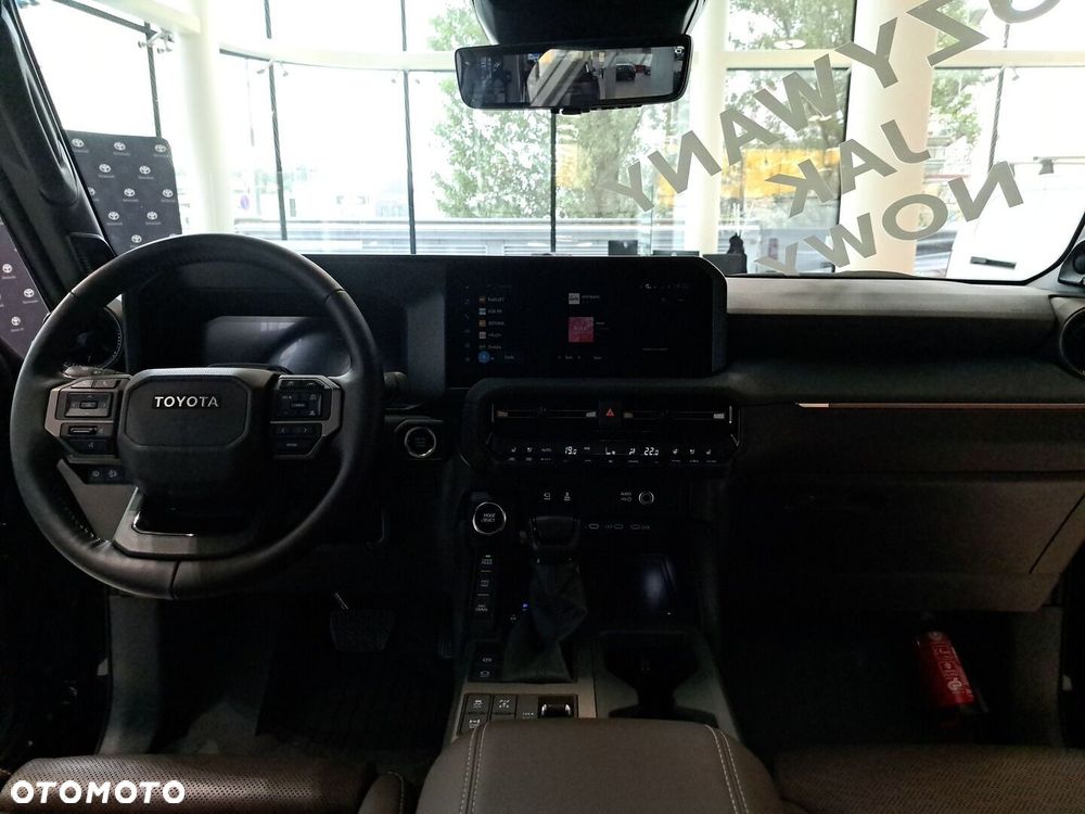 Toyota Land Cruiser LC 2.8 D-4D Executive - 18