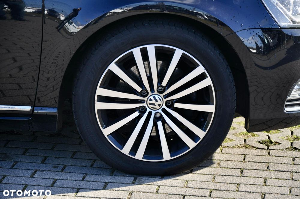 Volkswagen Passat Variant 1.8 TSI Comfortline - 10