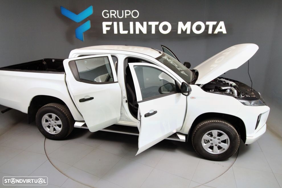 Mitsubishi L200 2.3 DI-D CD Invite 4WD - 17