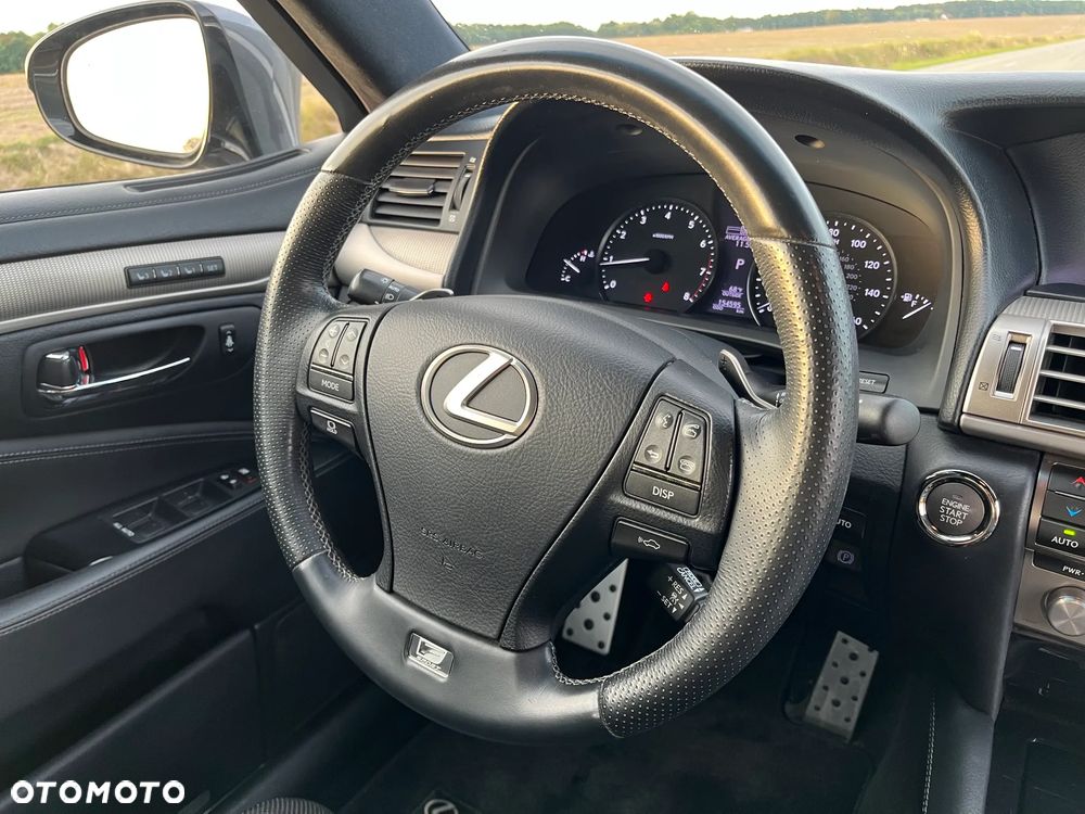 Lexus LS 460 F Sport - 20